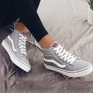 Hi-Sk8 Light Grey Vans